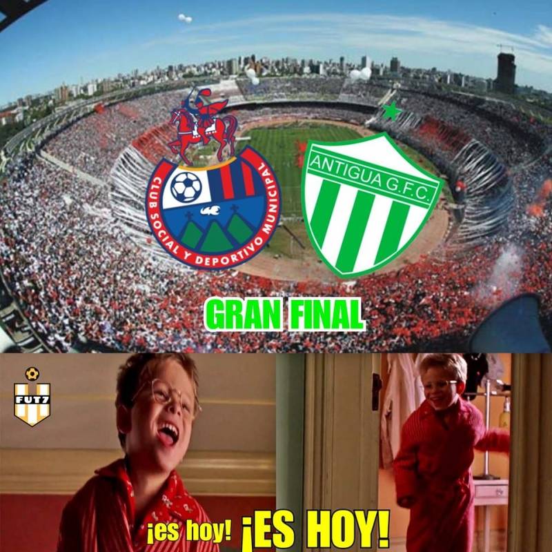 Memes del partido Antigua contra Municipal