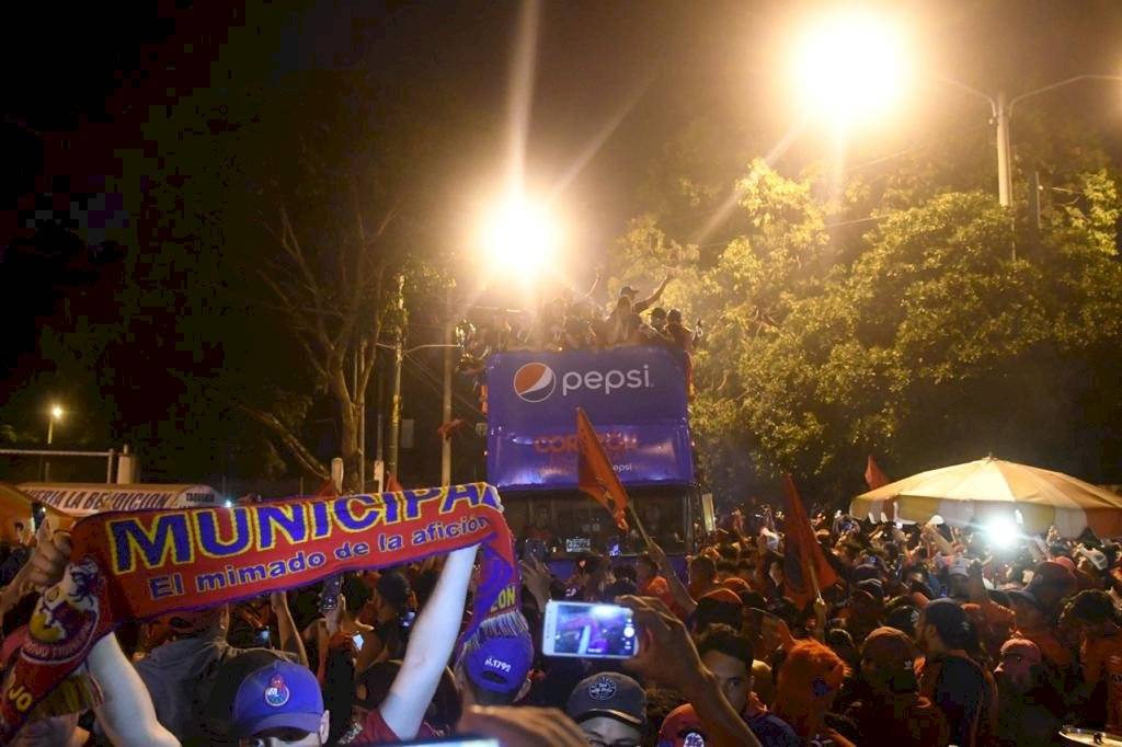Municipal festeja el título 31