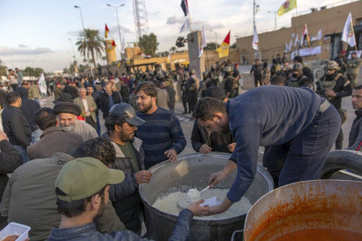 Ambiente afuera de la embajada de Estados Unidos en Bagdad