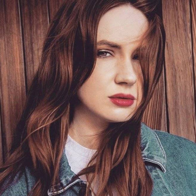 Karen Gillian, modelo y actriz escocesa