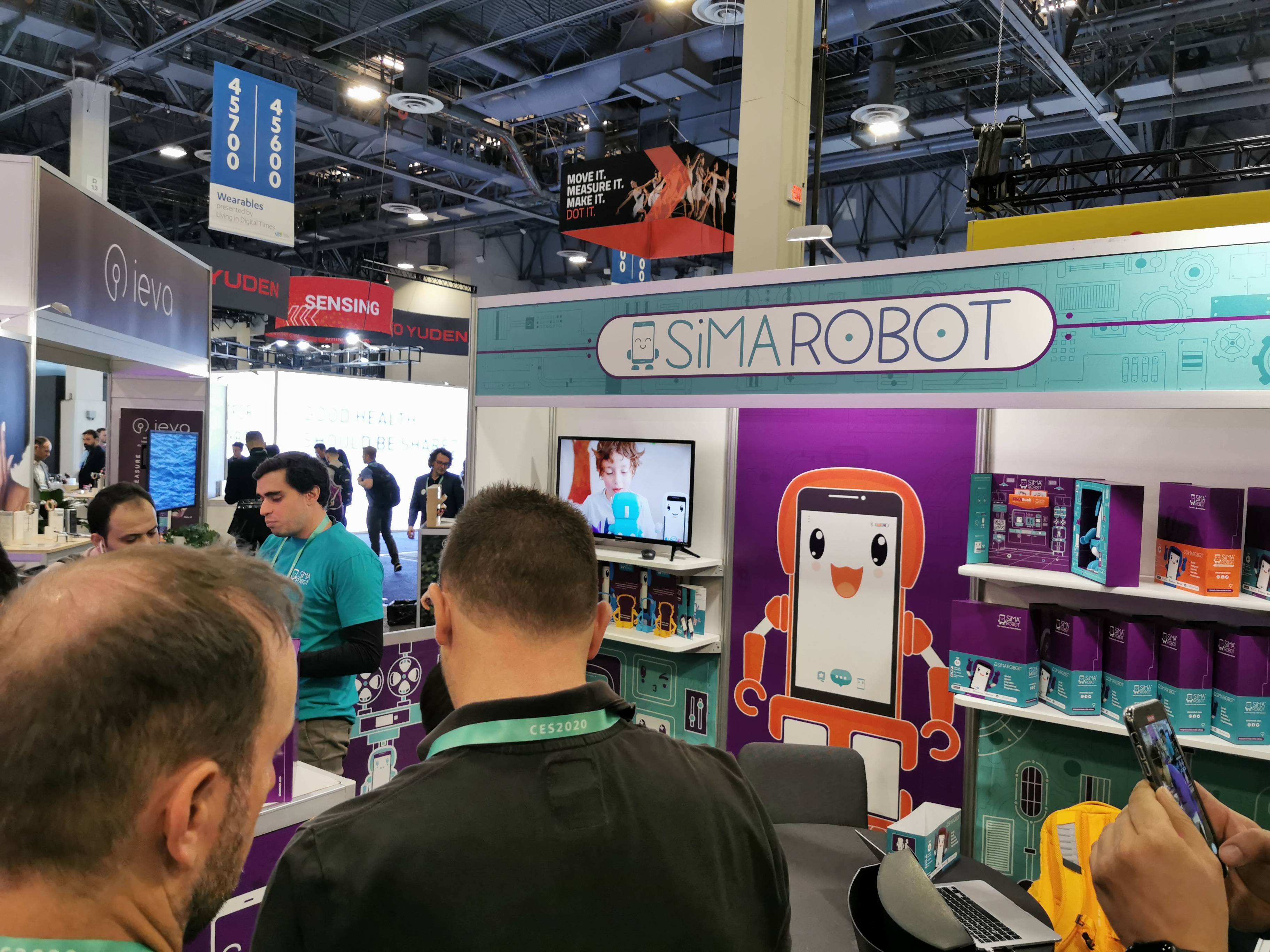 Sima robot: Conoce a los únicos chilenos presentes en #CES2020 Sima robot: Conoce a los únicos chilenos presentes en #CES2020