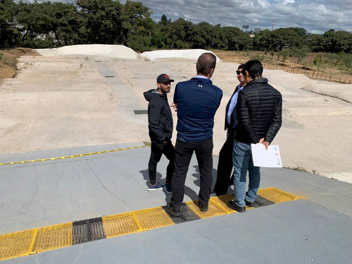 Pista de BMX en el parque Erick Barrondo