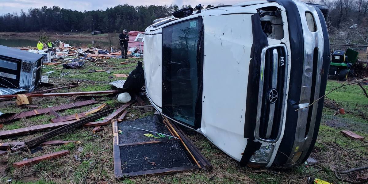 Nueve muertos dejan graves tormentas en el sur de EE.UU Nueve muertos dejan graves tormentas en el sur de EE.UU