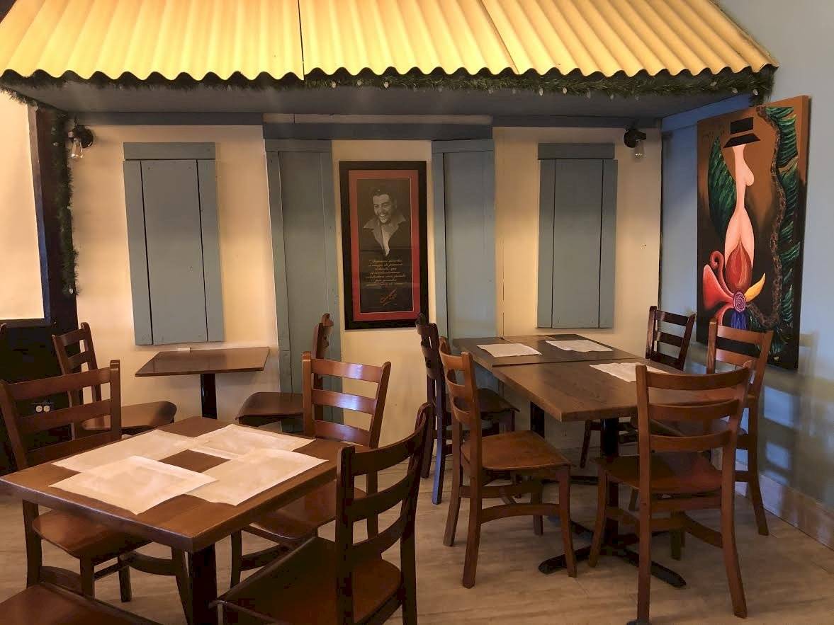 Kantares Restaurant estrena nuevo espacio en Isla Verde Mall Metro