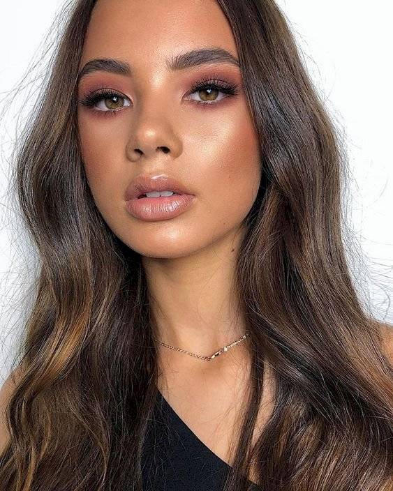 Maquillaje en tonos café