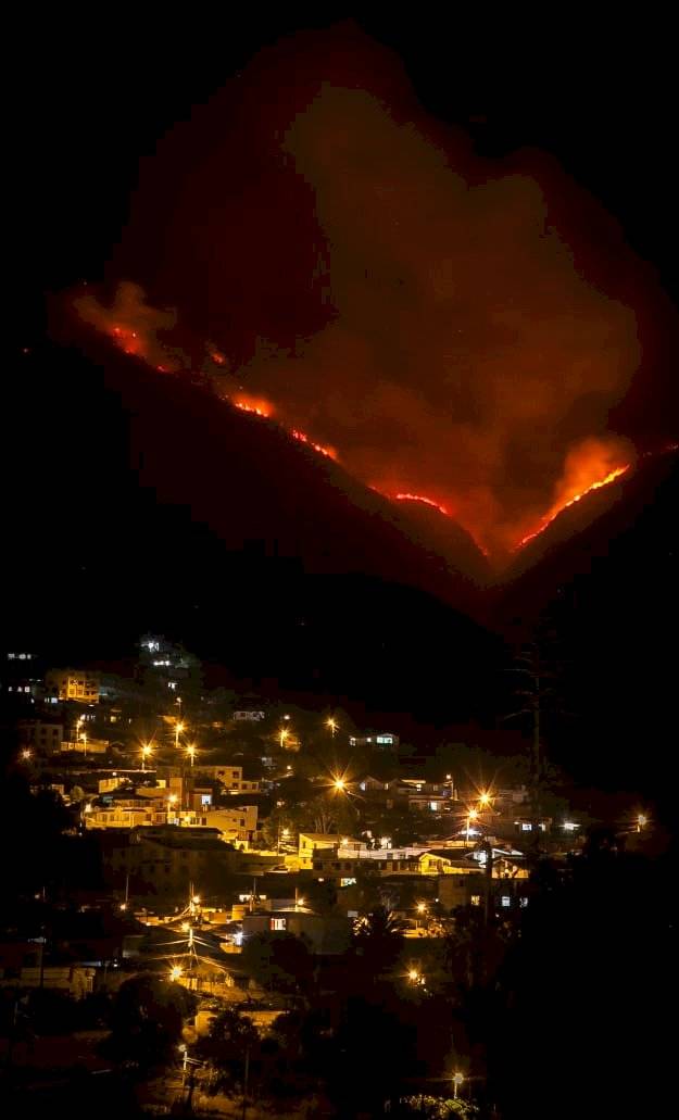 Incendio en cerro Casitagua