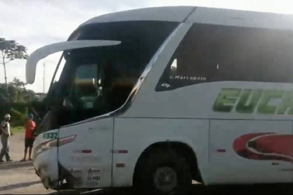 acidente ônibus régis bittencourt