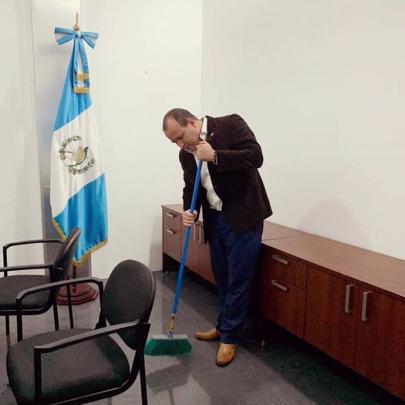 Diputado Cristian Álvarez