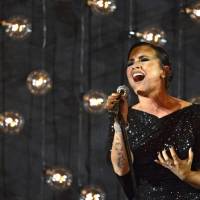 ¡Scooter Braun revela que Demi Lovato ha regresado al estudio!