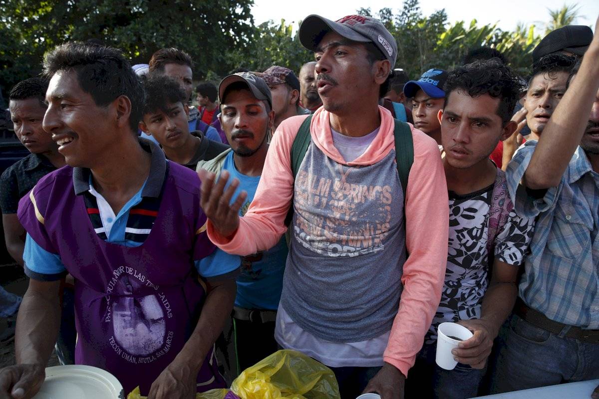 Un grupo de migrantes hondureños salió el miércoles pasado hacia la frontera con Guatemala