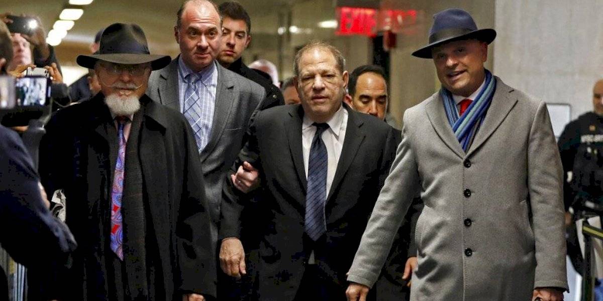 Fiscal dio detalles aterradores de sus abusos sexuales — Harvey Weinstein Fiscal dio detalles aterradores de sus abusos sexuales — Harvey Weinstein