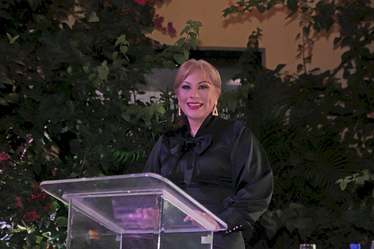 Lolita Suárez