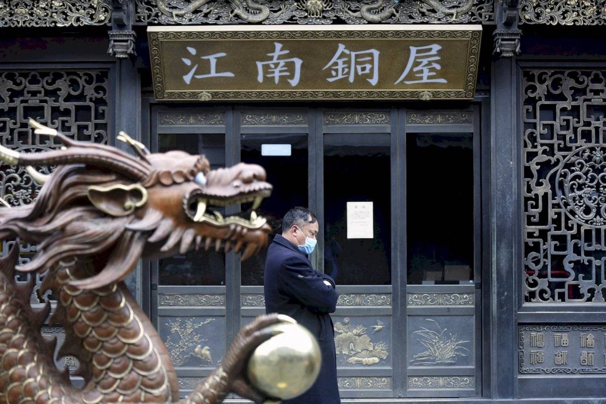 Tanto en la "Perla de Oriente" como en otras ciudades chinas, las empresas del sector están volviendo a la actividad dada la situación