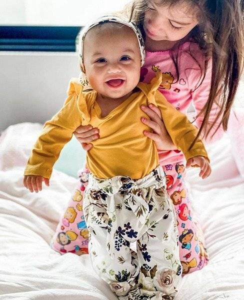 Hija de Daniela Colett y Eduardo Vargas