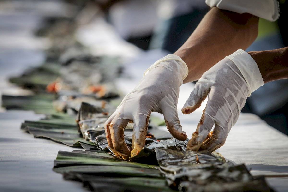 Crean el tamal más grande del mundo
