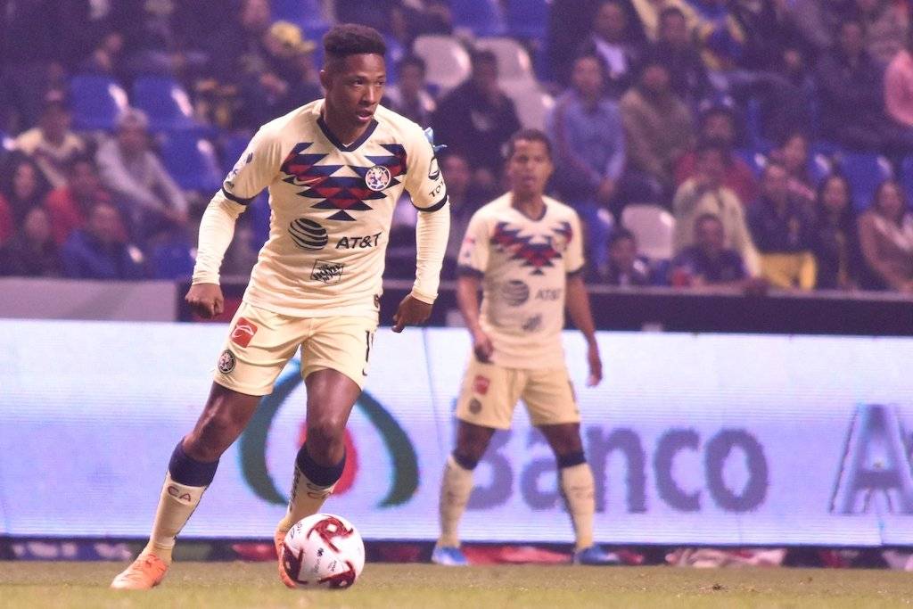 América