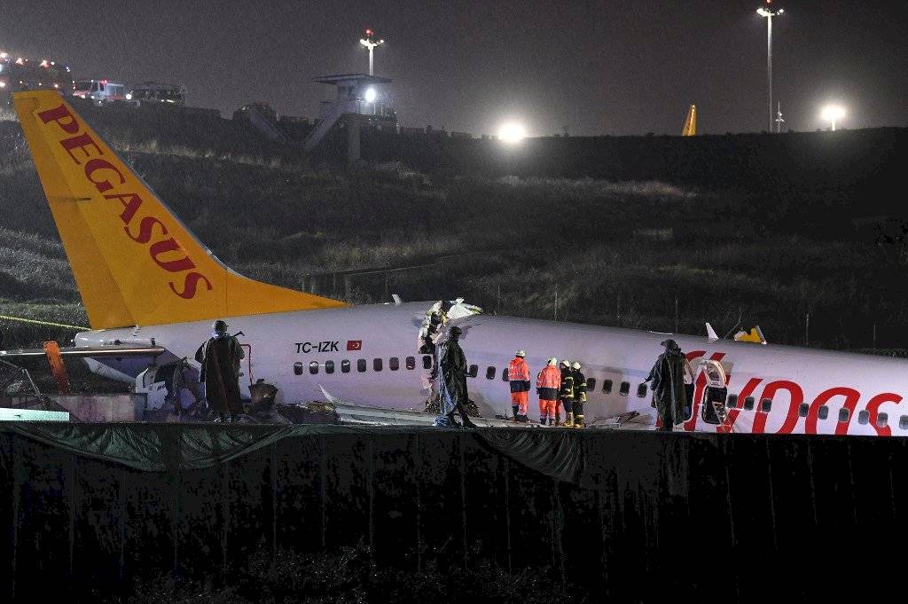 Avión accidentado en Turquía