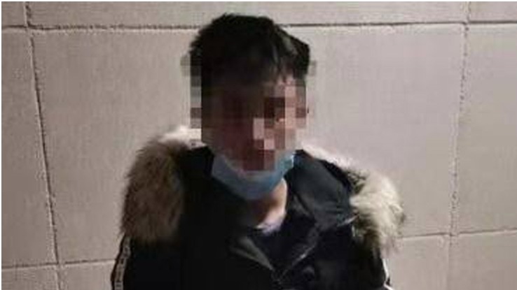 Joven que intentó robar a una mujer en Wuham Joven que intentó robar a una mujer en Wuham