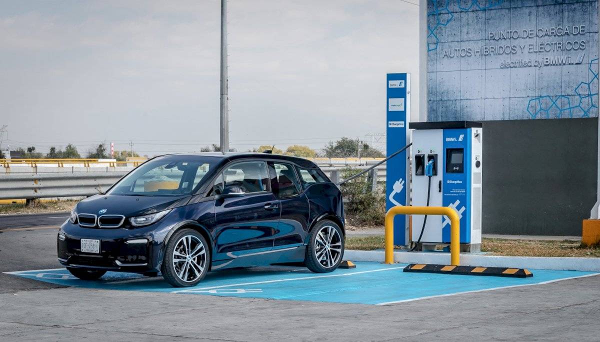 Corredor eléctrico BMW
