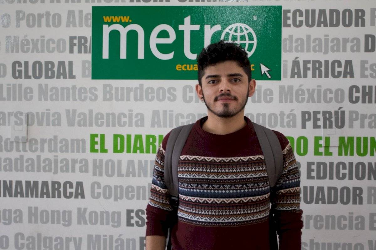 Diego Ulloa, actor ecuatoriano en la obra Rabia