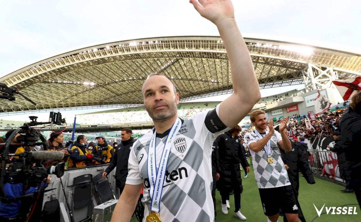 Andrés Iniesta gana el título 37 en su carrera