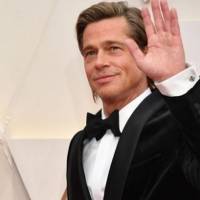 Brad Pitt reaparece en un video donde se ve cambiado y envejecido