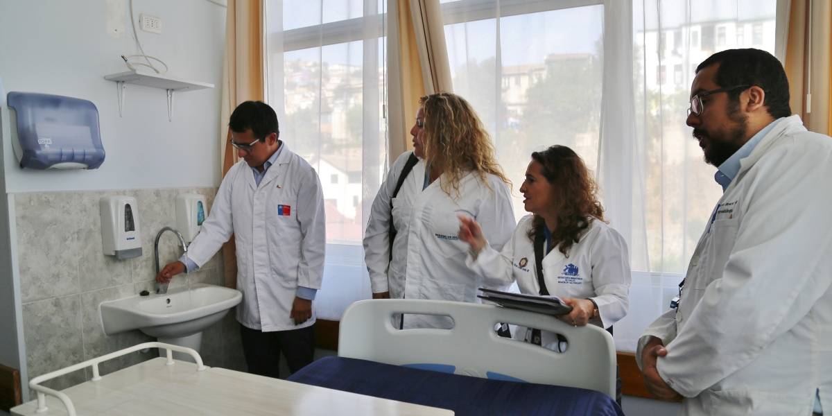 Coronavirus: Hospital Van Buren de Valparaíso tiene lista sala de aislamiento