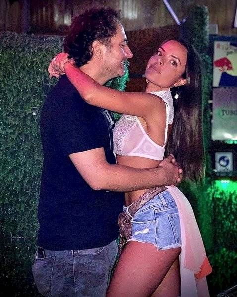 Juan Pablo Sáez y su pareja