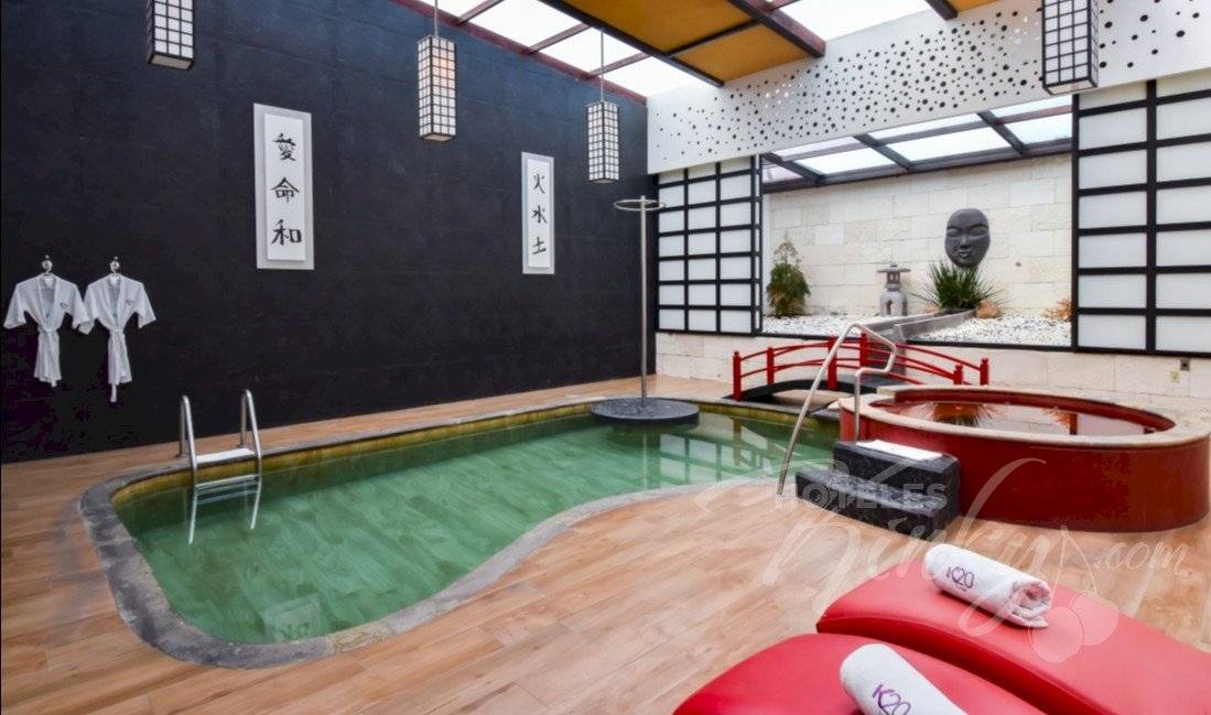 Love Hotels