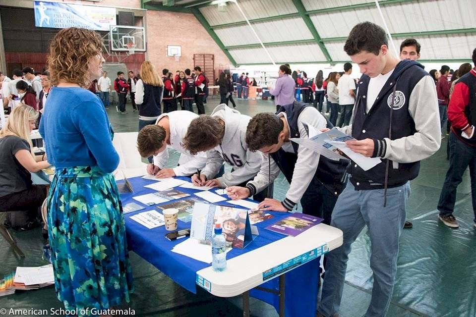 Becas en el CAG