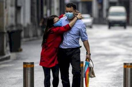 ¿Cómo festejan en China San Valentín por el coronavirus?