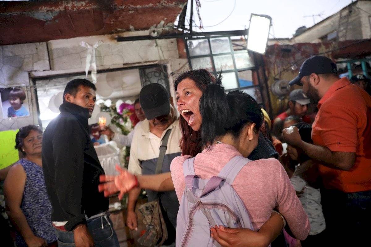 Asesinato de niña en México dispara presión para que Gobierno ataje violencia