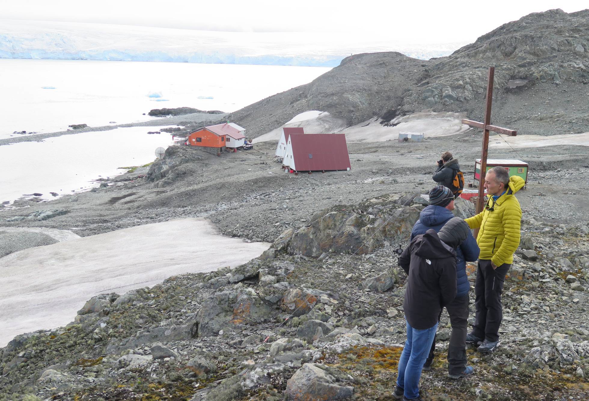 Antártida: continuidad de temperaturas altas preocupa en el continente de hielo