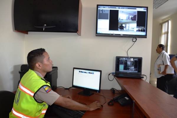Encargo de domicilio Policía Nacional