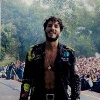 El increíble parecido entre Tini y la acompañante de Sebastián Yatra en México