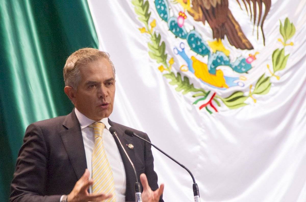 Fue presidente del Consejo de la Caja de Previsión de la Policía cuando Mancera fue jefe de Gobierno.
