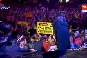 Este fue el polémico cartel que Ana Gabriel no quiso leer en Viña del Mar
