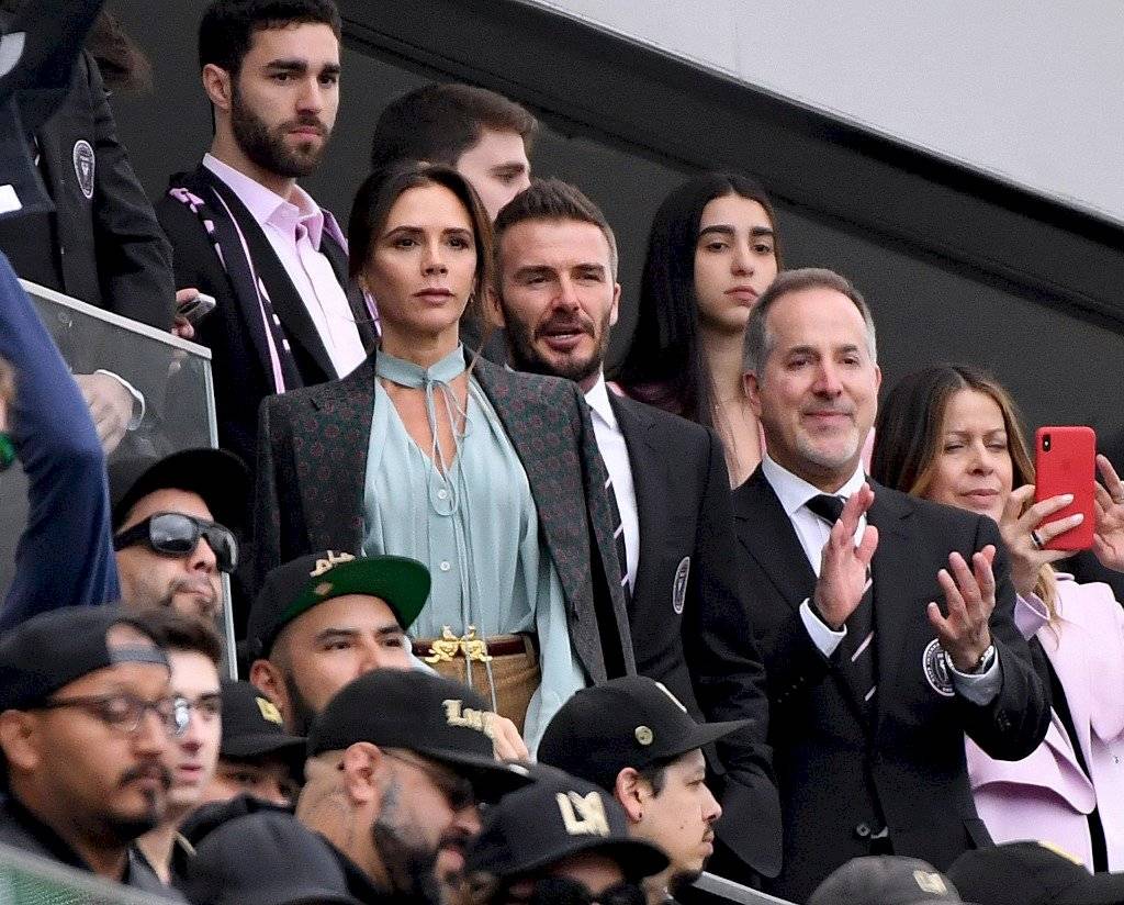 El Moyo Contreras capta a David y Victoria Beckham en debut MLS