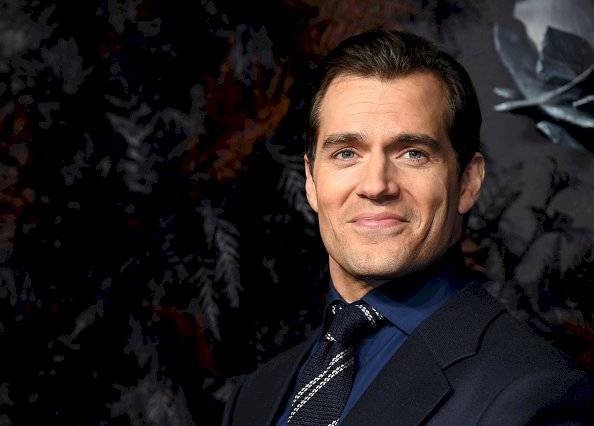 Henry Cavill se cambiaría de bando y sería el nuevo Wolverine