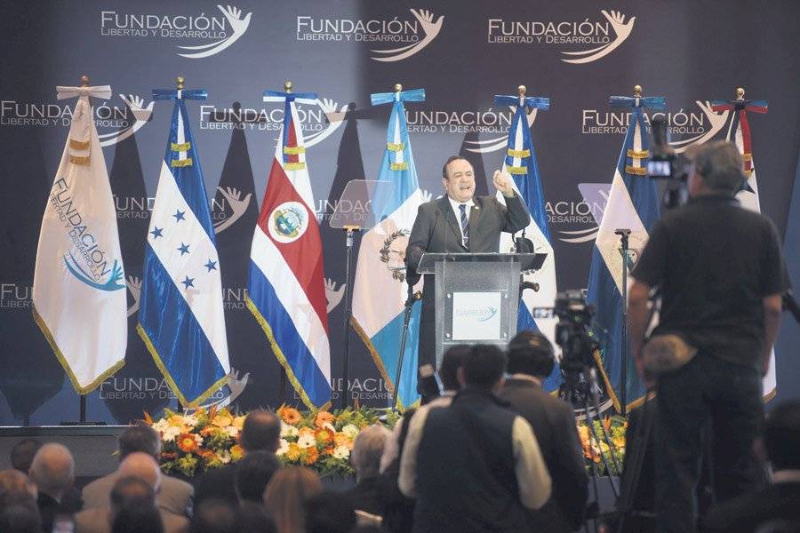Alejandro Giammattei en el V Encuentro Ciudadano