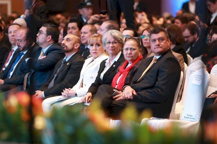 Funcionarios participaron en el V Encuentro Ciudadano