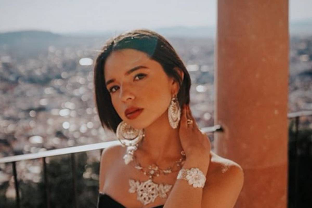 El lujoso maxi collar que Flor Silvestre le regaló a ...