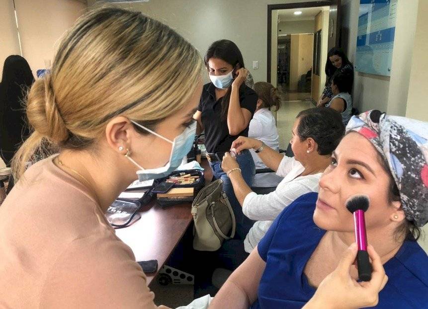Maquillaron a pacientes en Solca Guayauil