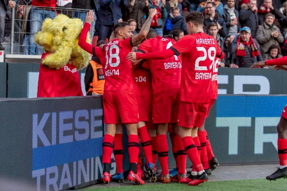 El Leverkusen golea al Eintracht (4-0) y se sitúa cuarto en la tabla El Leverkusen golea al Eintracht (4-0) y se sitúa cuarto en la tabla