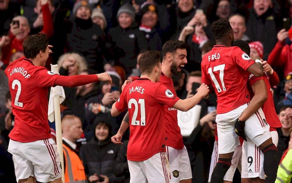 Manchester City pierde el derbi ante United