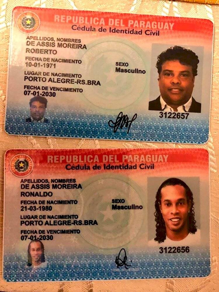 Pasaportes falsos de los hermanos De Assis Moreira