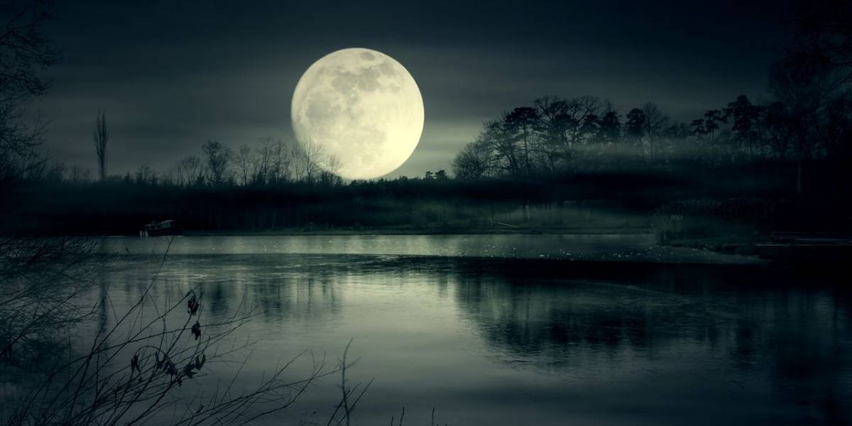 Esta semana llega la última superluna observable del año: la Luna llena de Flor