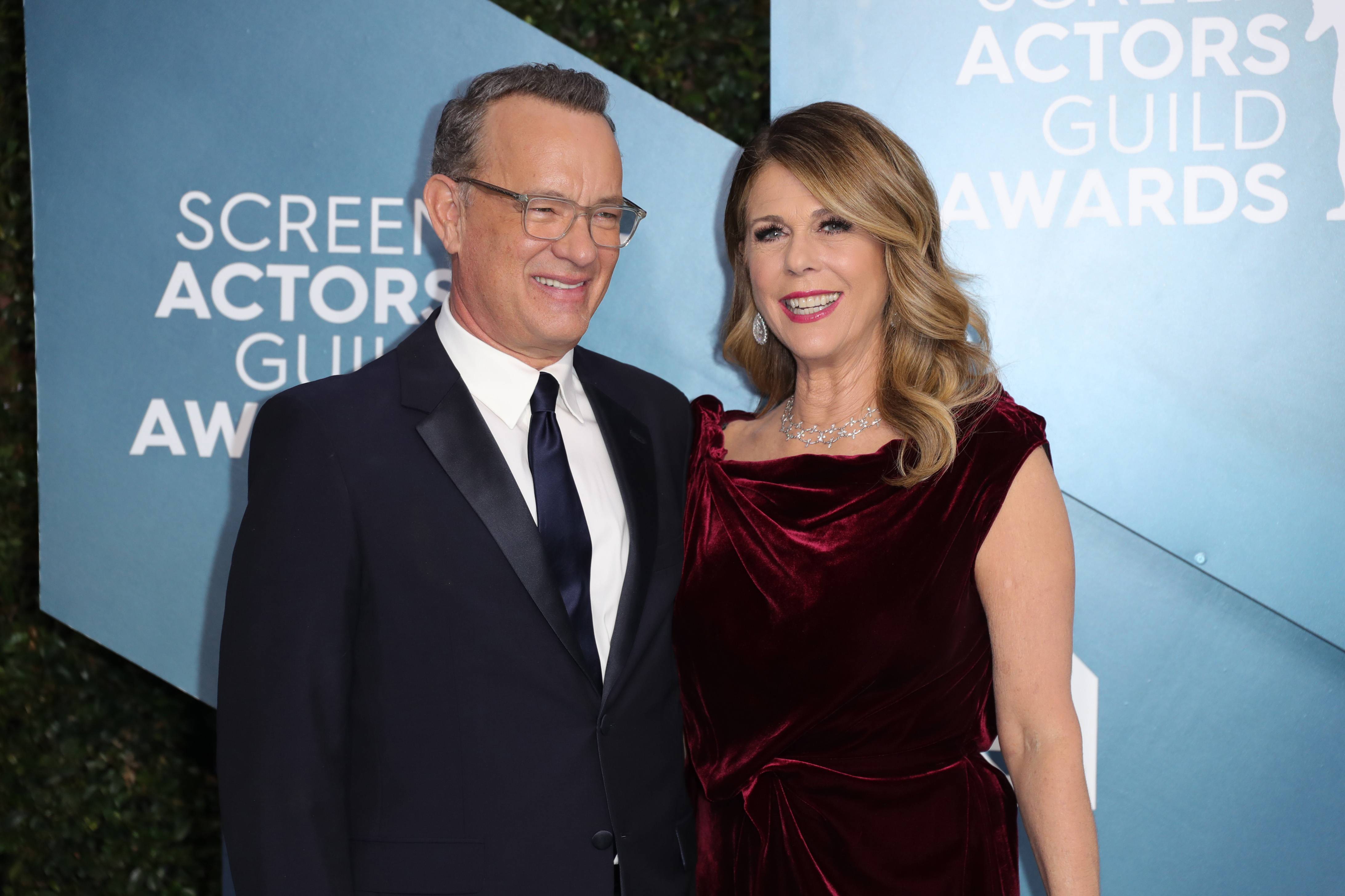  Tom Hanls y Rita Wilson 