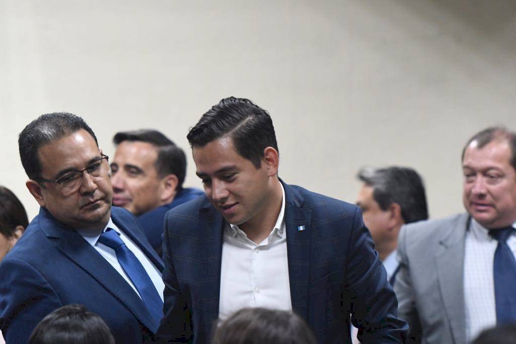 Hijo de Jimmy Morales José Manuel Morales se queda sin equipo