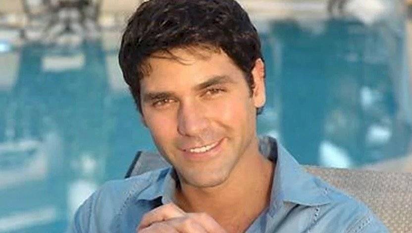 vlentino lanús